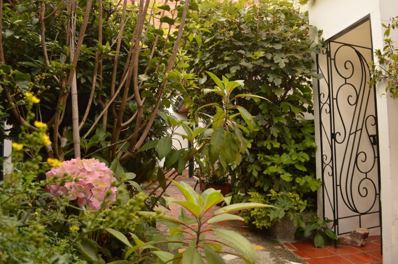 Hostal Sue Candelaria Bogotá Dış mekan fotoğraf