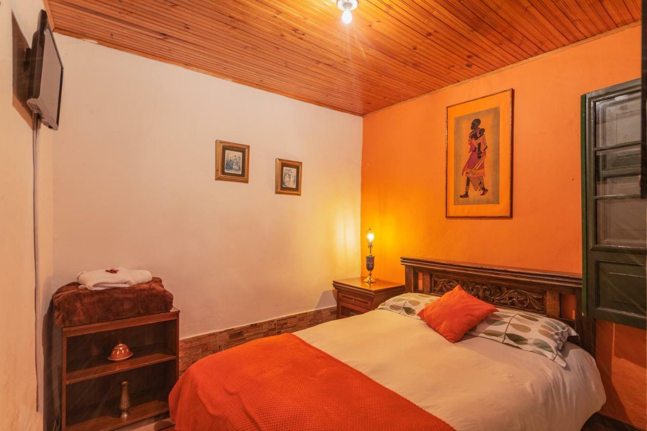 Hostal Sue Candelaria Bogotá Dış mekan fotoğraf